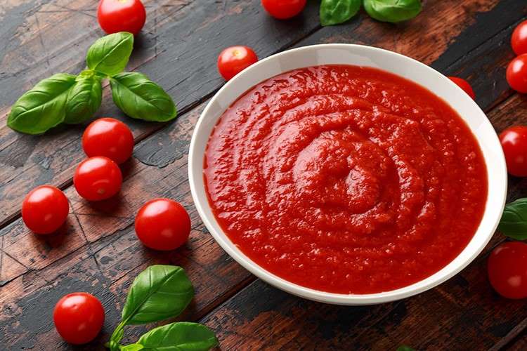 5-simple-steps-to-make-tomato-sauce