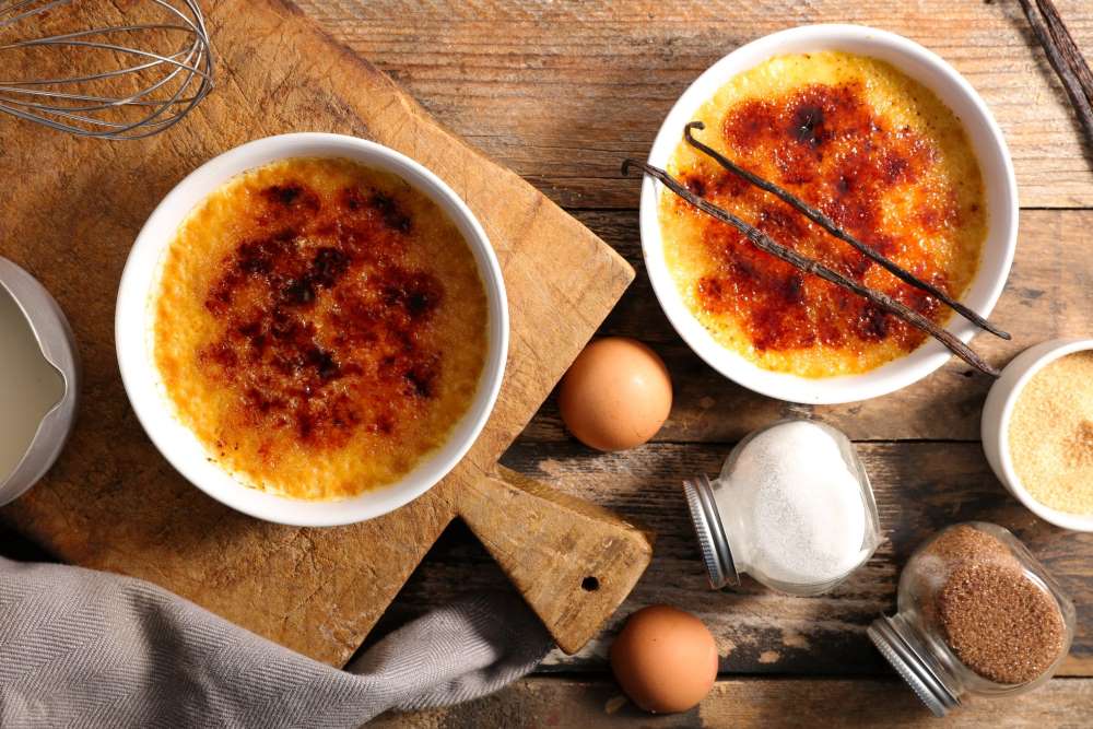 Bánh Creme Brulee al Parmigiano với hương vị ngọt ngào sẽ là món tráng miệng hoàn hảo